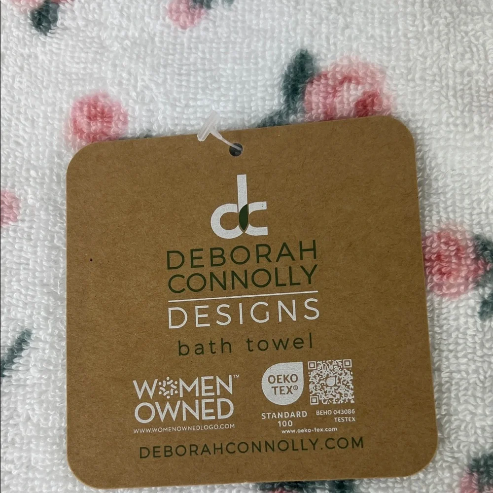 Deborah Connolly Bath Towels White with Pink Rose Floral Cotton Soft 2 Pc NEW
